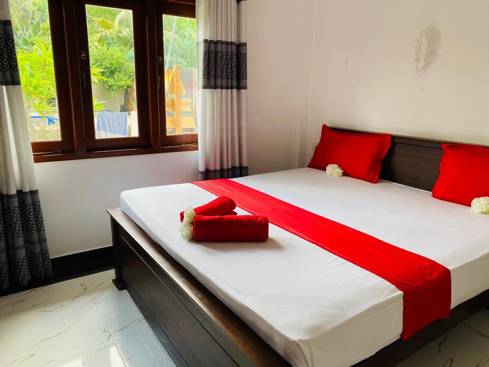 The Kingslayer Resort Negombo Kültér fotó